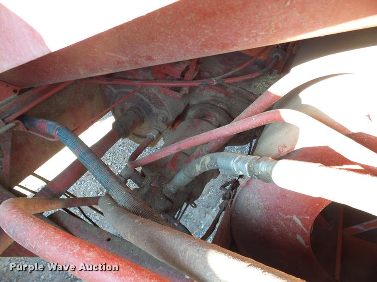 image for item DA6849 1987 Case IH 1680 RWA combine