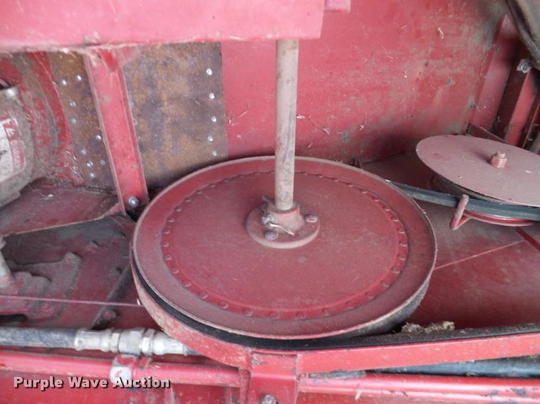 image for item DA6849 1987 Case IH 1680 RWA combine