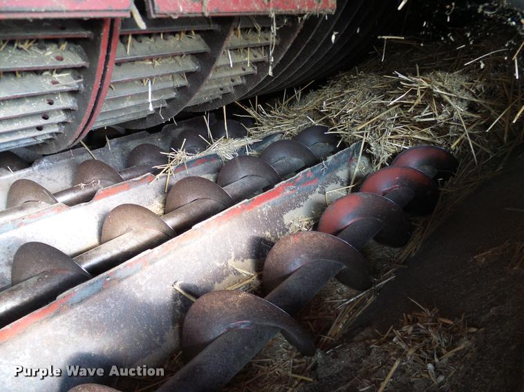 image for item DA6849 1987 Case IH 1680 RWA combine