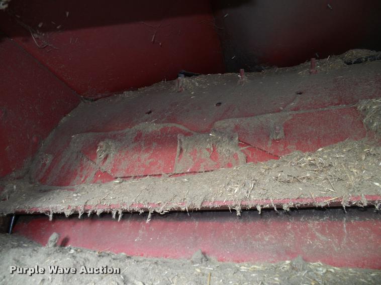 image for item DA6849 1987 Case IH 1680 RWA combine