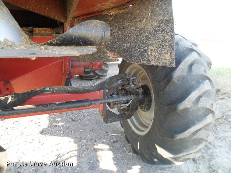 image for item DA6849 1987 Case IH 1680 RWA combine