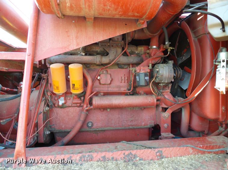 image for item DA6849 1987 Case IH 1680 RWA combine