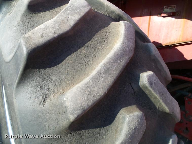 image for item DA6849 1987 Case IH 1680 RWA combine