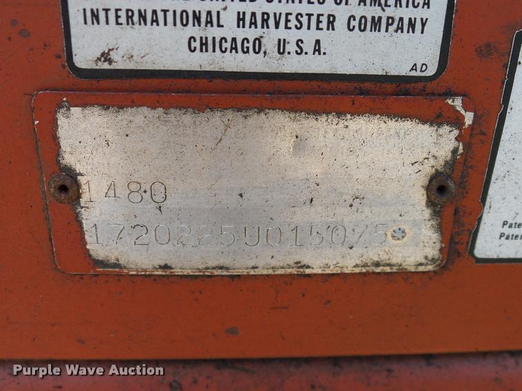 image for item DA6850 1980 International 1480 combine