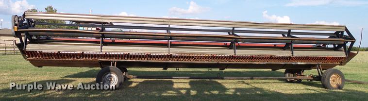 image for item DA6852 1996 Case IH 1010 rigid head