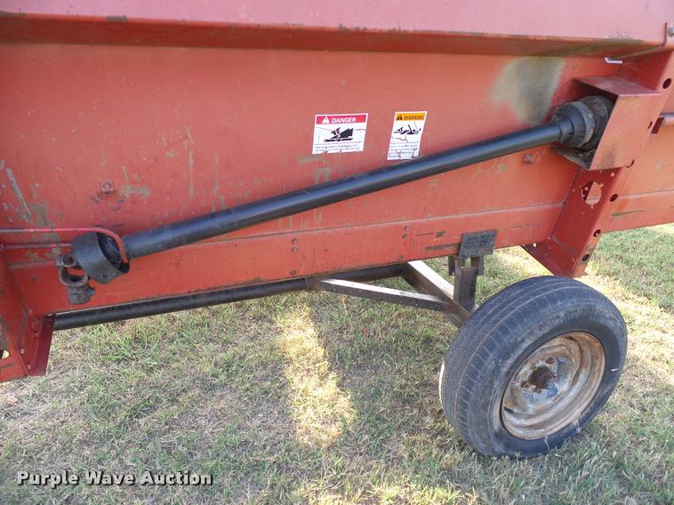 image for item DA6852 1996 Case IH 1010 rigid head