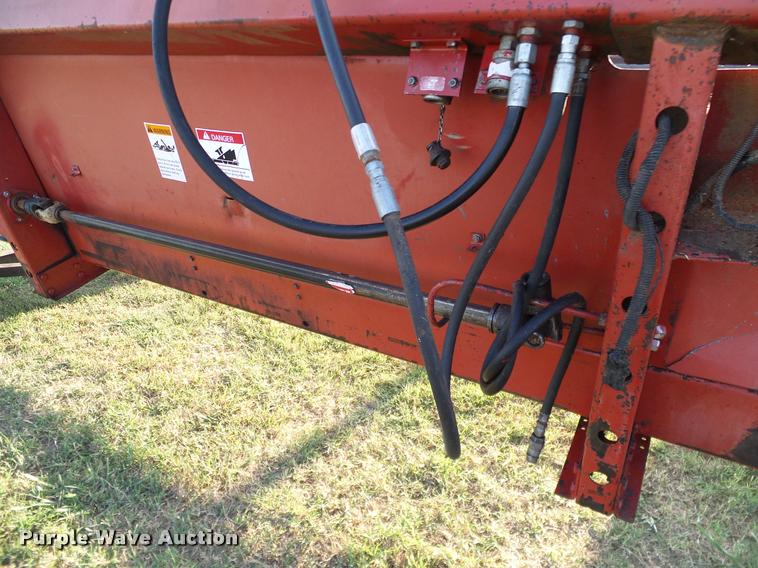 image for item DA6852 1996 Case IH 1010 rigid head