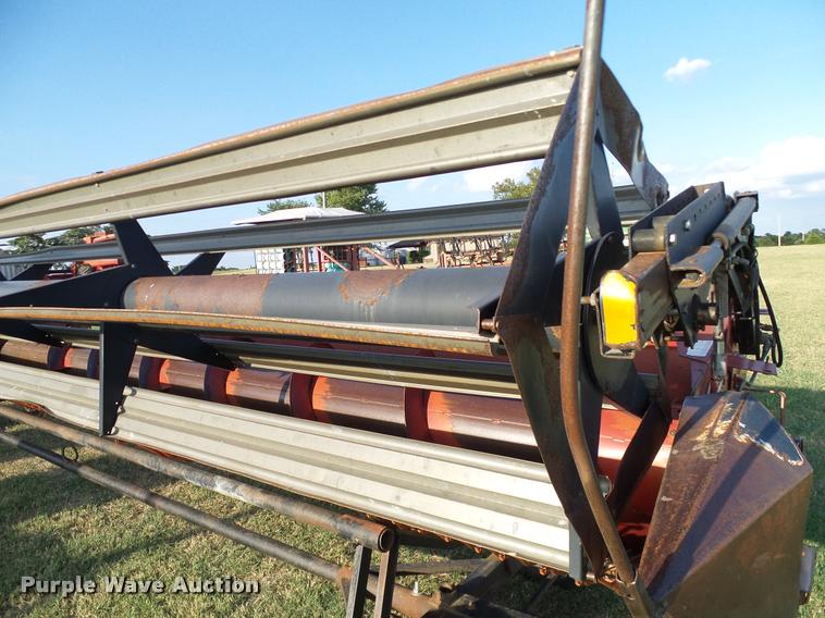 image for item DA6852 1996 Case IH 1010 rigid head