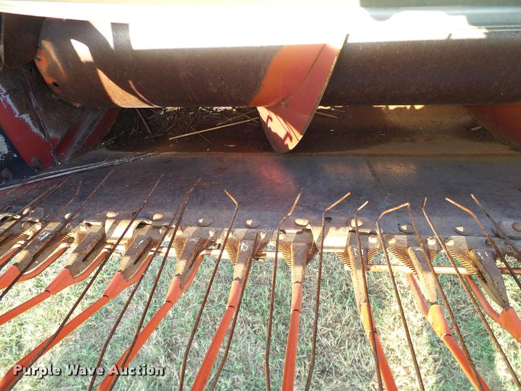 image for item DA6852 1996 Case IH 1010 rigid head