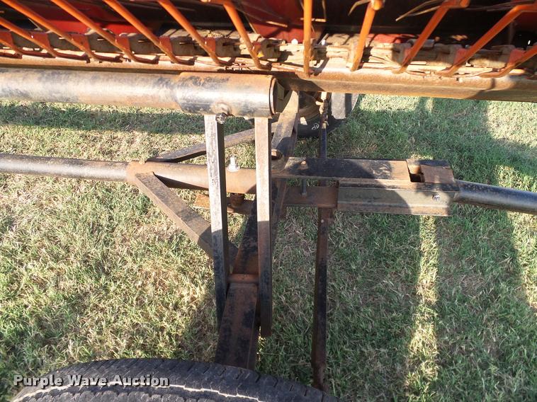image for item DA6852 1996 Case IH 1010 rigid head