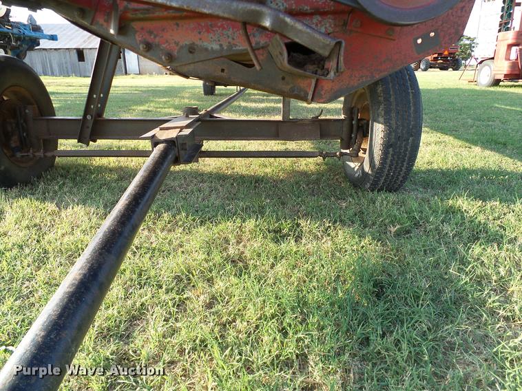 image for item DA6852 1996 Case IH 1010 rigid head
