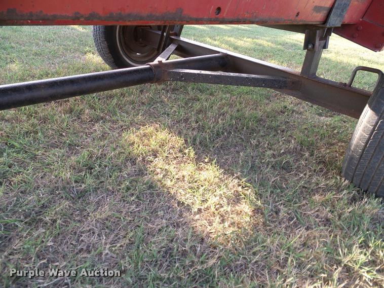 image for item DA6852 1996 Case IH 1010 rigid head
