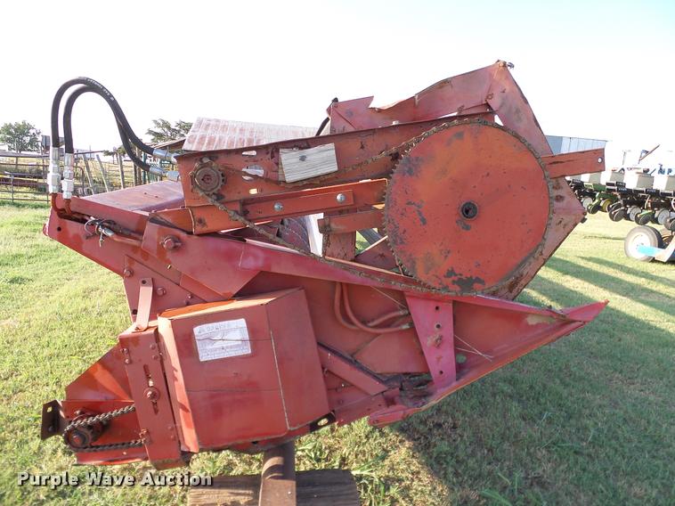 image for item DA6853 International 810 rigid head