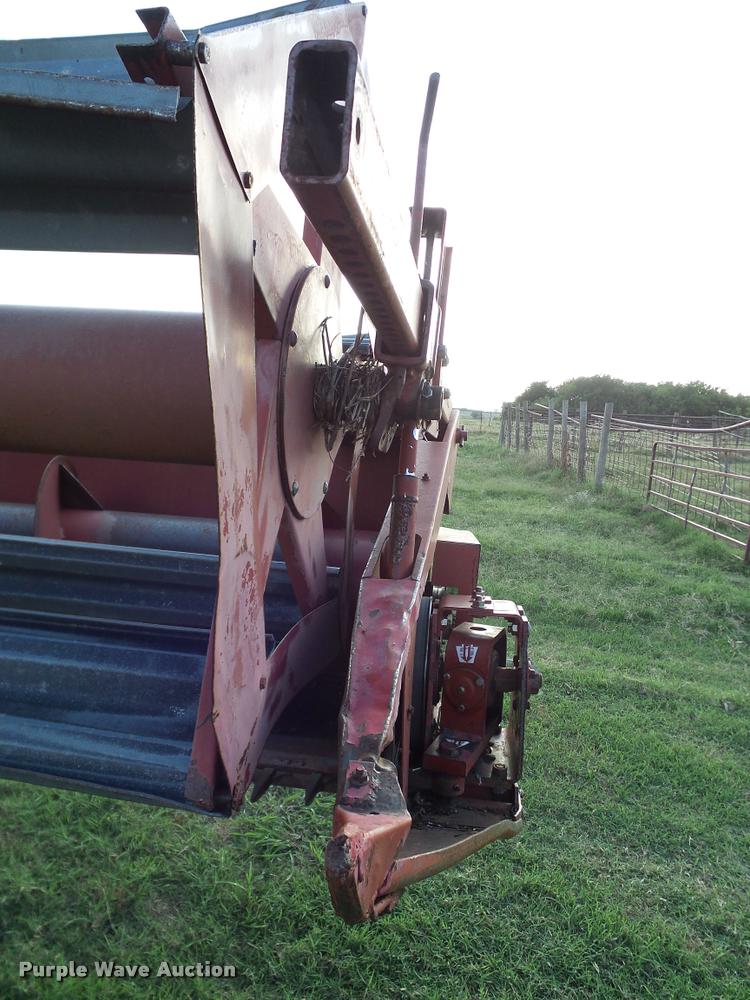 image for item DA6853 International 810 rigid head