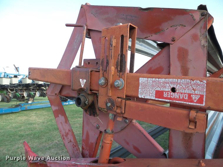 image for item DA6853 International 810 rigid head