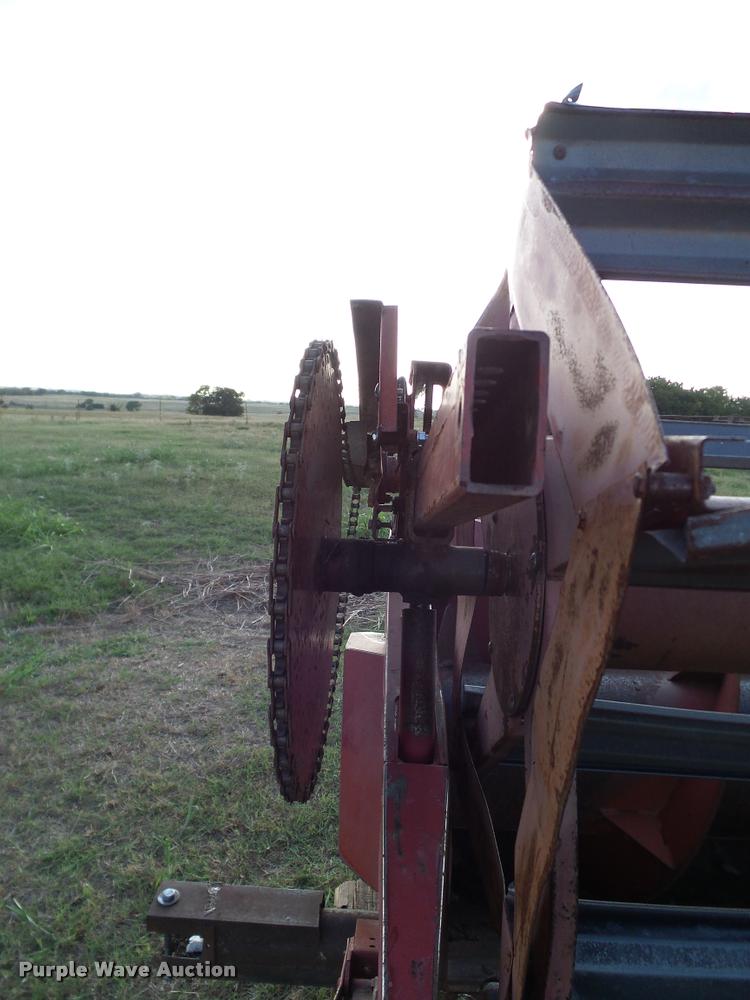 image for item DA6853 International 810 rigid head
