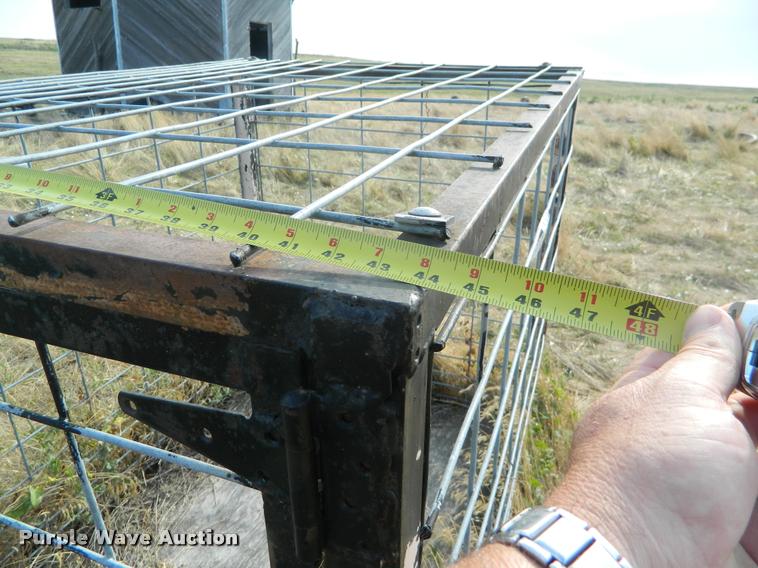 image for item DB1094 Livestock crate