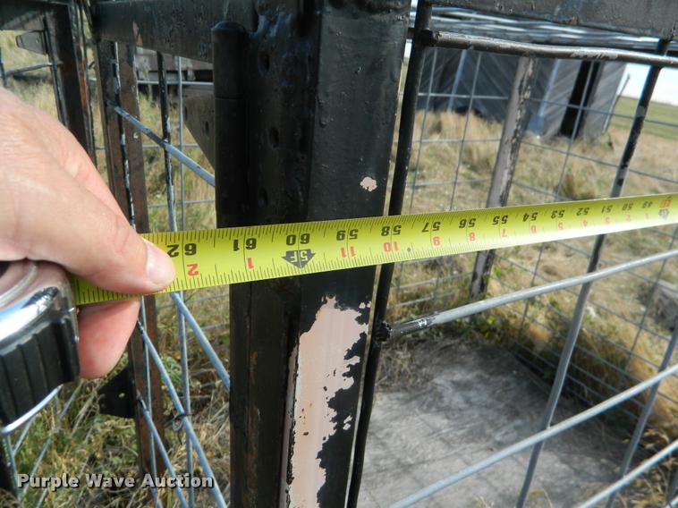 image for item DB1094 Livestock crate