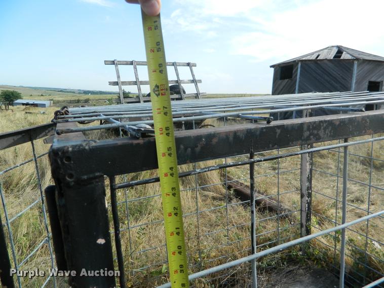 image for item DB1094 Livestock crate