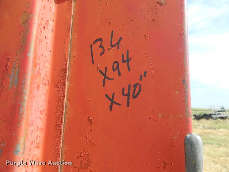 image for item DB1095 1964 International 1600 grain truck