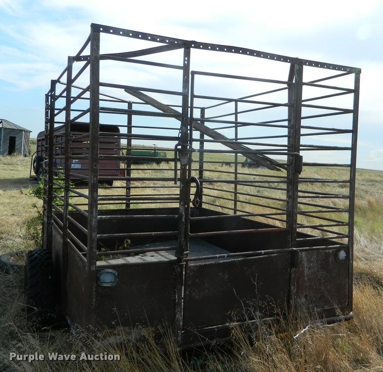 image for item DB1096 Livestock transport trailer
