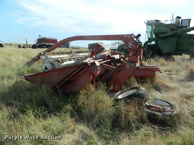 image for item DB1098 Hesston 1014 Hydroswing windrower