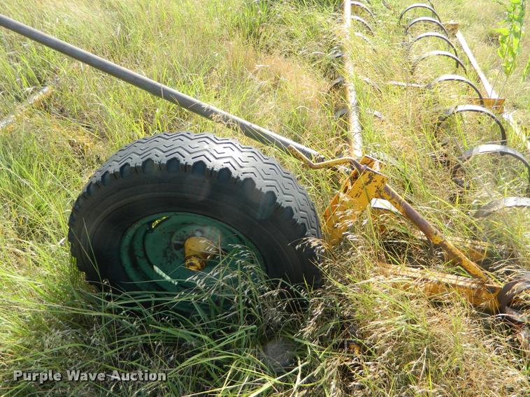 image for item DB1099 Spring tooth harrow