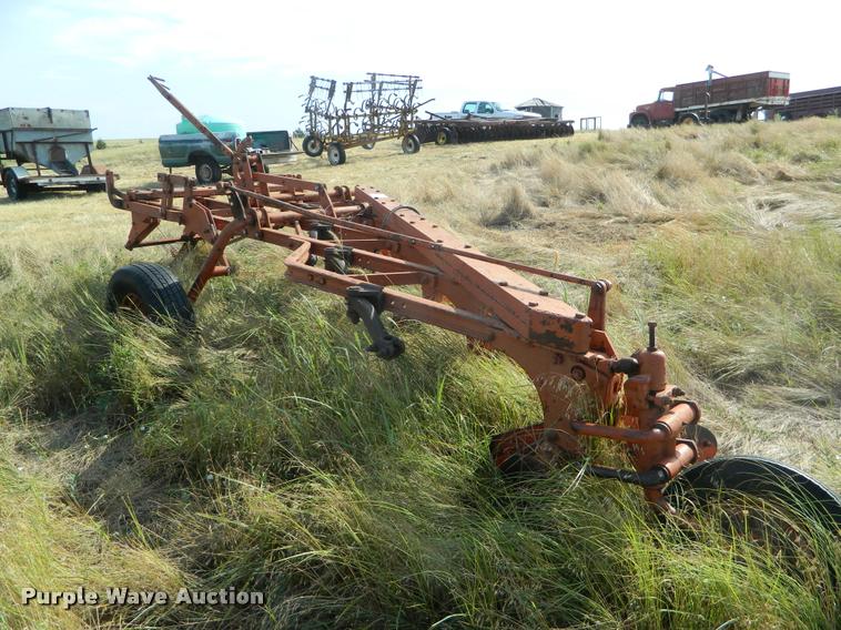 image for item DB1100 Case five bottom plow