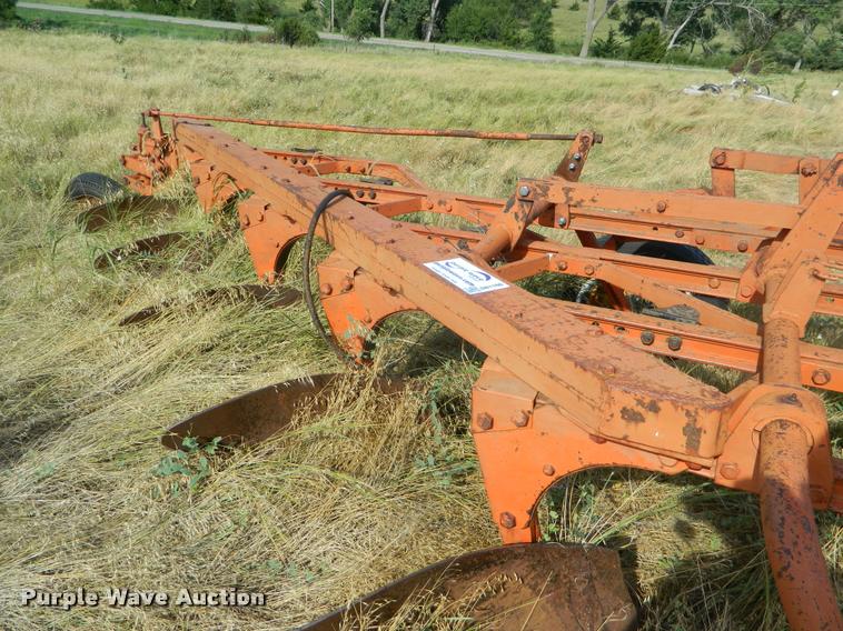 image for item DB1100 Case five bottom plow