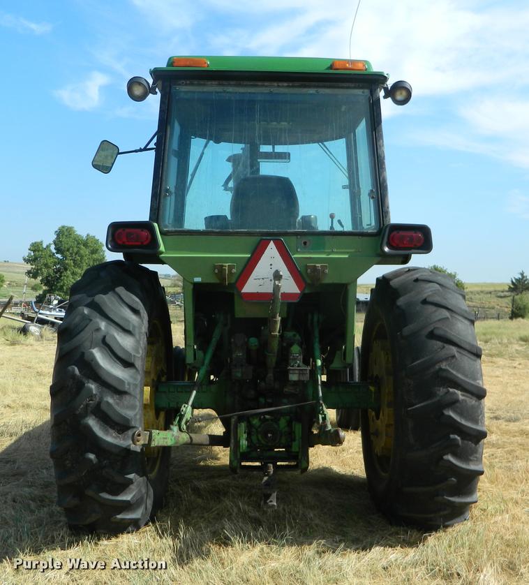image for item DB1104 1976 John Deere 4430 tractor