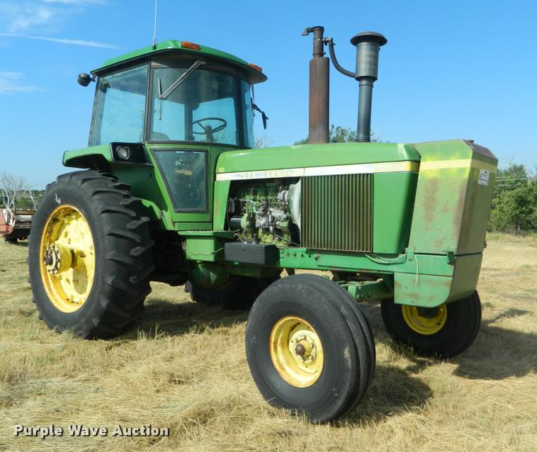 image for item DB1104 1976 John Deere 4430 tractor