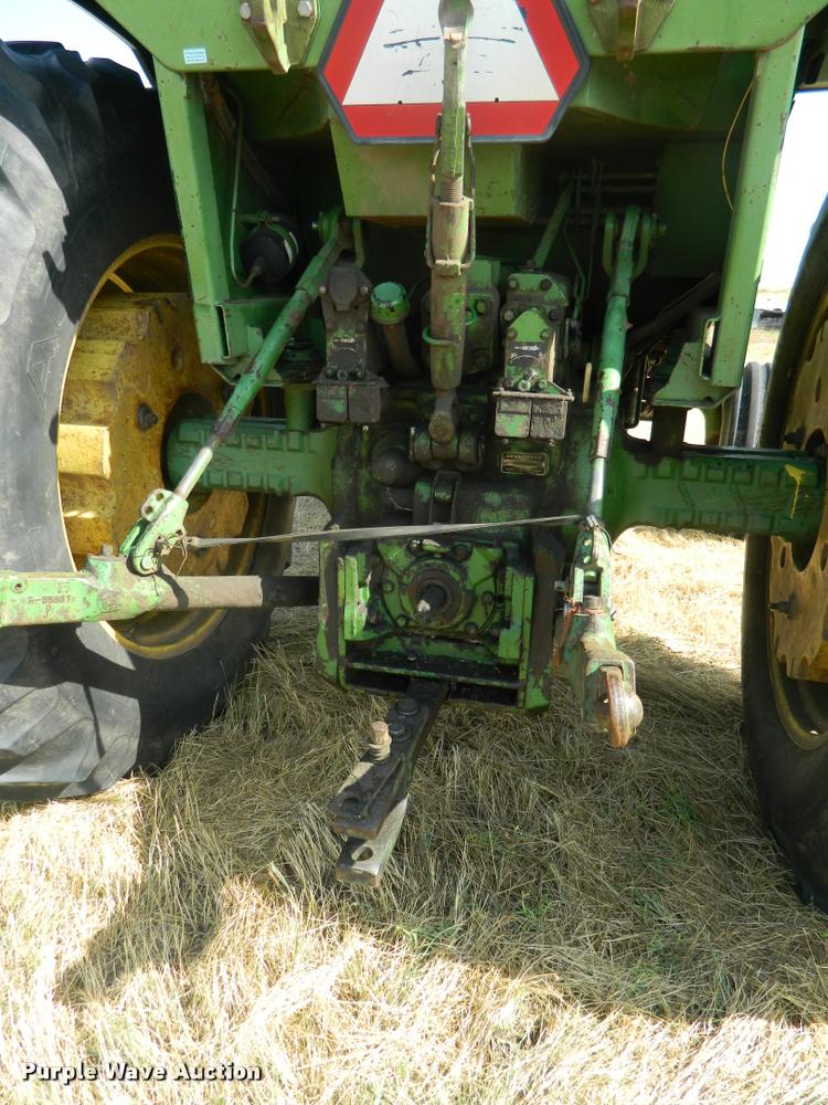 image for item DB1104 1976 John Deere 4430 tractor