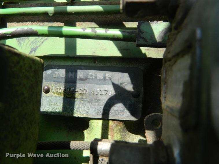 image for item DB1104 1976 John Deere 4430 tractor