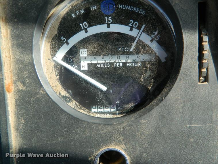 image for item DB1104 1976 John Deere 4430 tractor