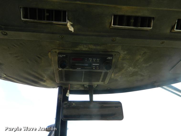 image for item DB1104 1976 John Deere 4430 tractor