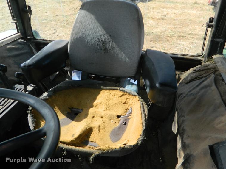 image for item DB1104 1976 John Deere 4430 tractor