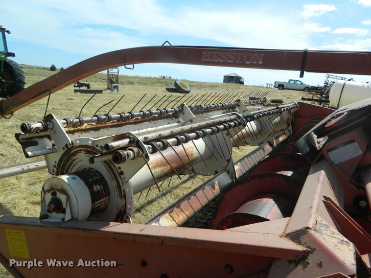 image for item DB1105 Hesston 1014 Hydroswing windrower