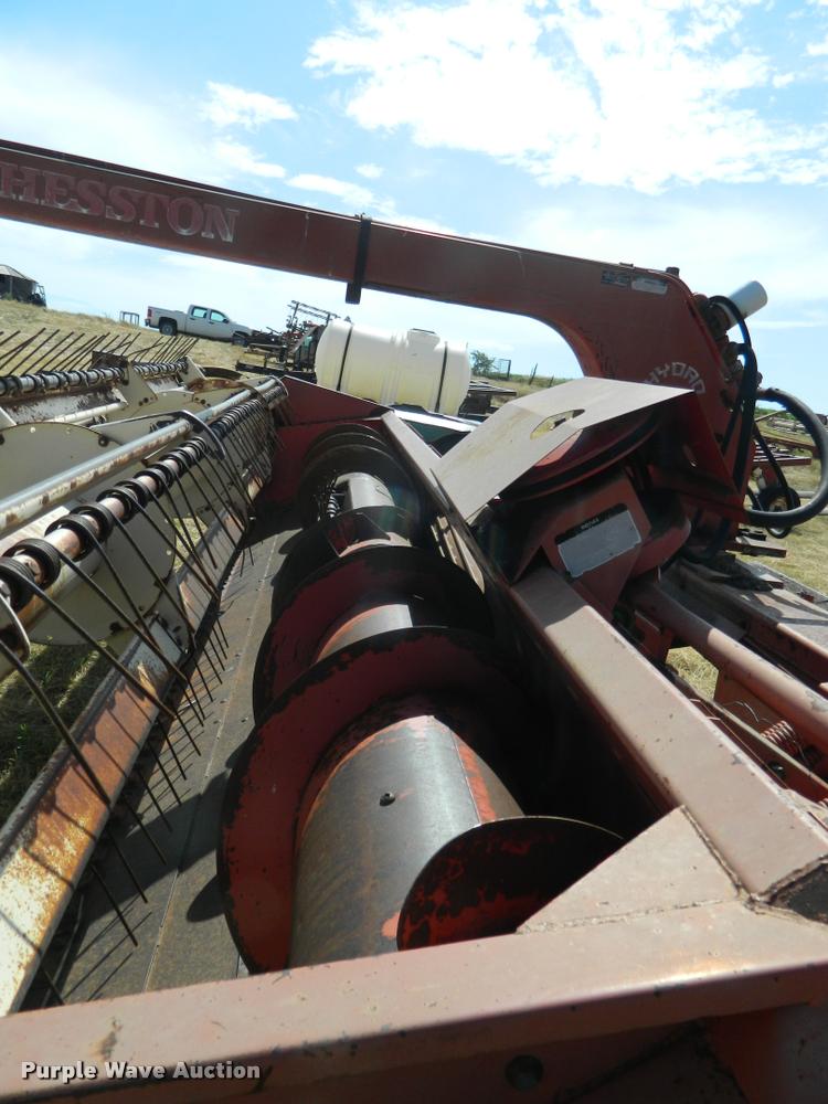 image for item DB1105 Hesston 1014 Hydroswing windrower
