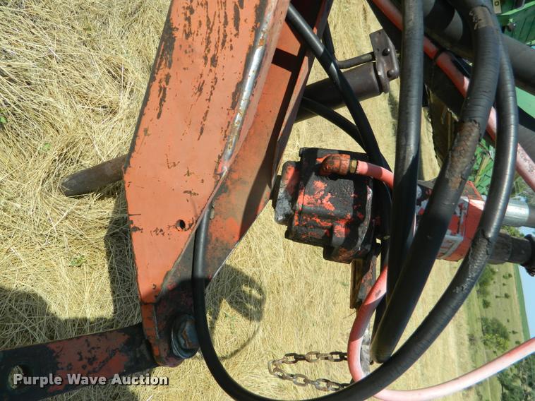 image for item DB1105 Hesston 1014 Hydroswing windrower