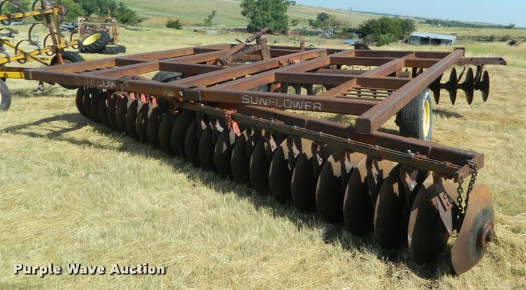 image for item DB1114 Sunflower off-set disk