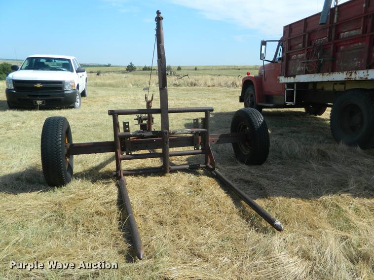 image for item DB1118 Bale buggy