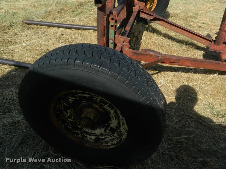 image for item DB1118 Bale buggy