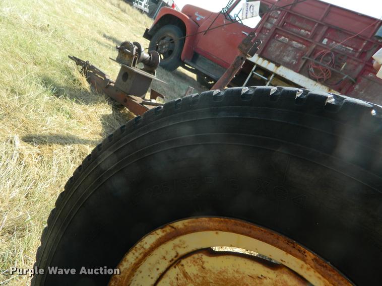 image for item DB1118 Bale buggy