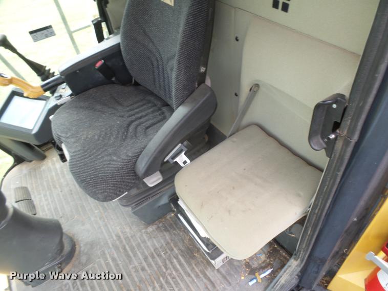 image for item DB2709 2002 Lexion 480R combine