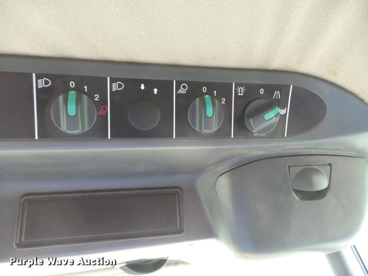 image for item DB2709 2002 Lexion 480R combine