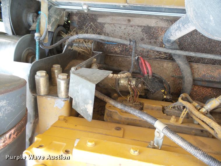 image for item DB2709 2002 Lexion 480R combine