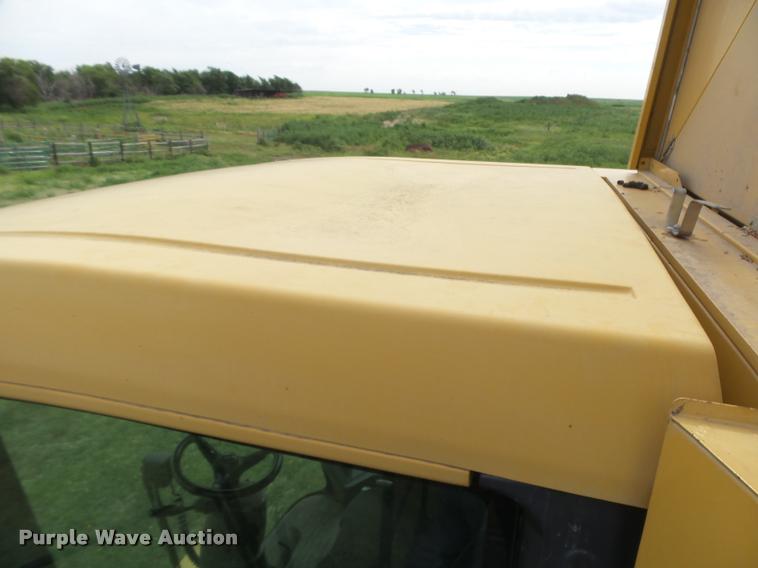 image for item DB2709 2002 Lexion 480R combine