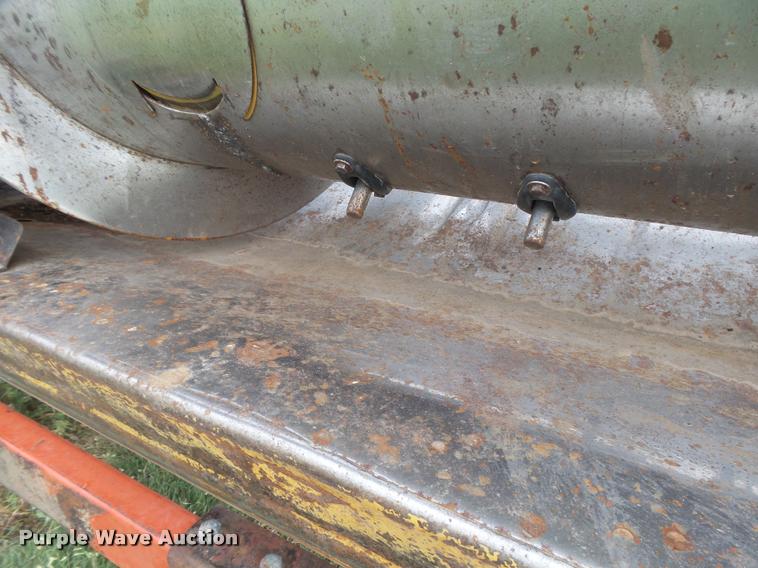 image for item DB2710 1999 Caterpillar G30 rigid head