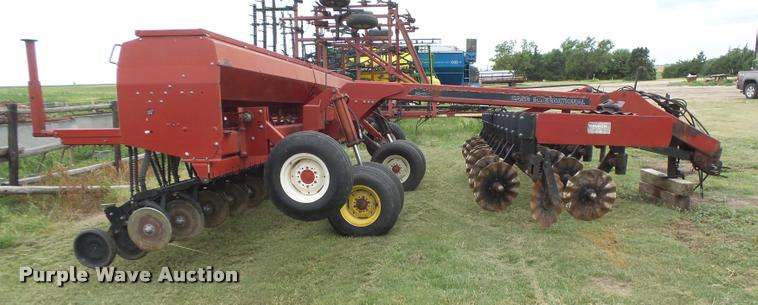 image for item DB2711 Case IH 5400 no-till mulch till drill