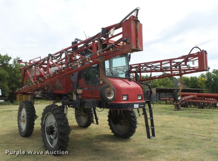 image for item DB2712 1999 Case IH SPX3185 Patriot self propelled sprayer